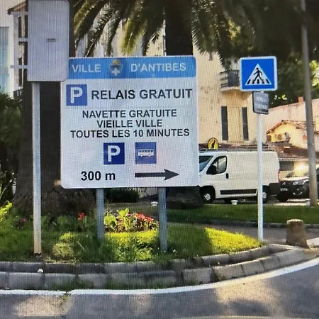 Lejlighed Vieil - La Clef Des Remparts 2bdr & 2 Bth With Balcony